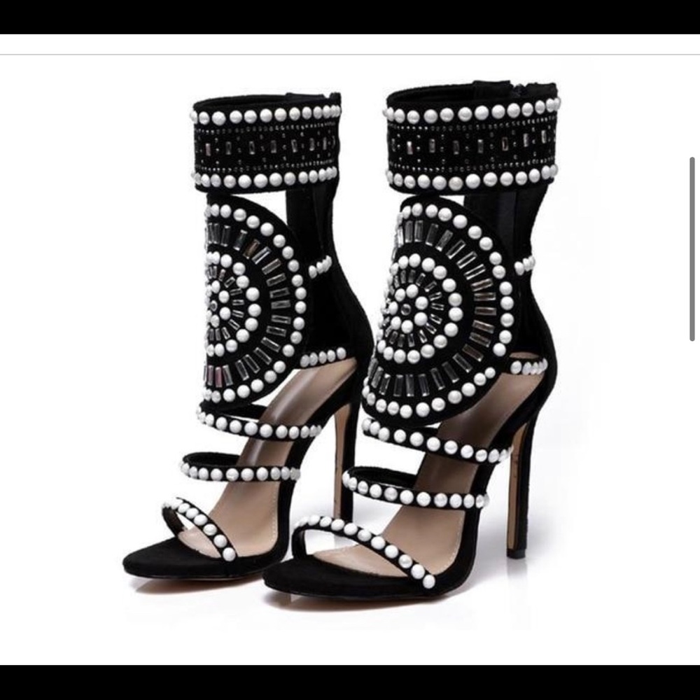 The "Roma" High Heel Pumps -